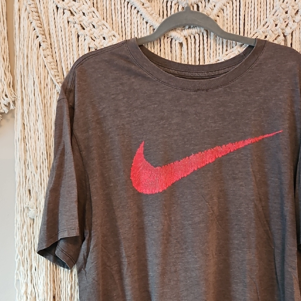 Nike Charcoal Tee with Vibrant Red Swoosh
